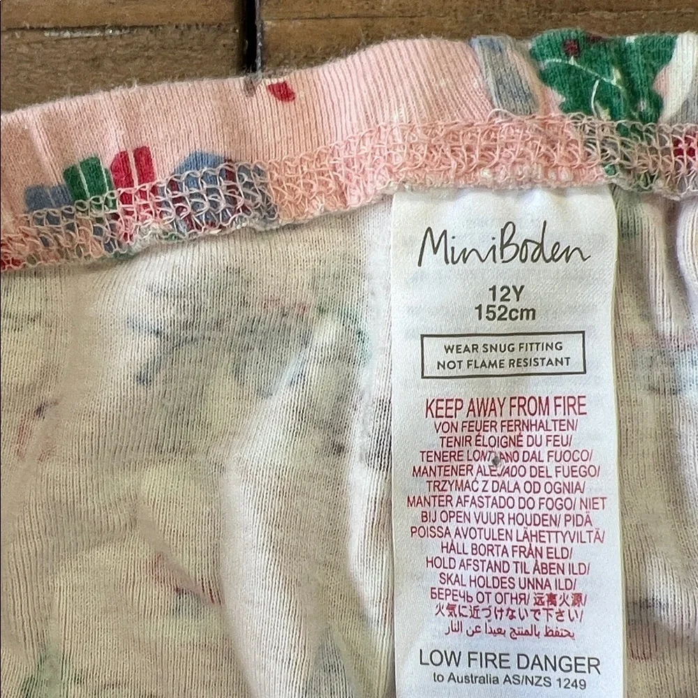 Mini Boden pink woodland Christmas pajamas girls size 12 holiday animals